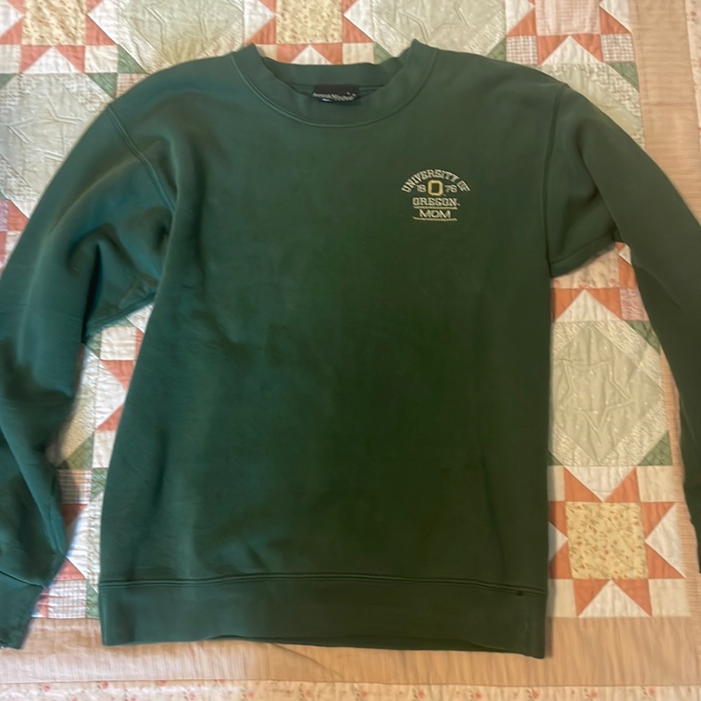 Jones & Mitchell Sportswear Vintage Crew Neck